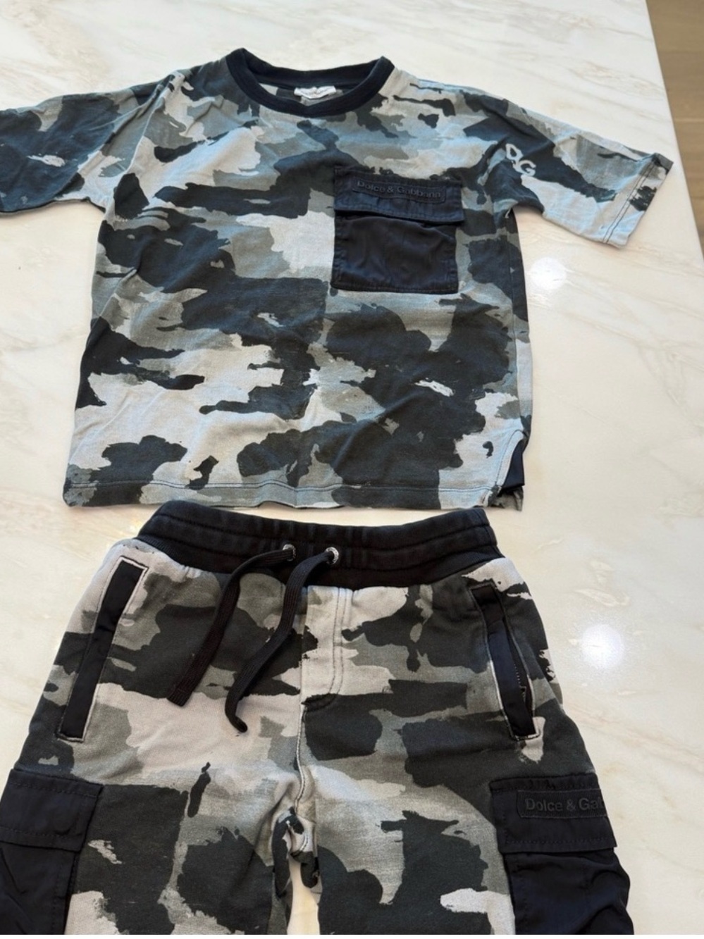 Dolce & Gabbana Boys Camo T-Shirt Cargo Pants 2 Piece Set Size 5